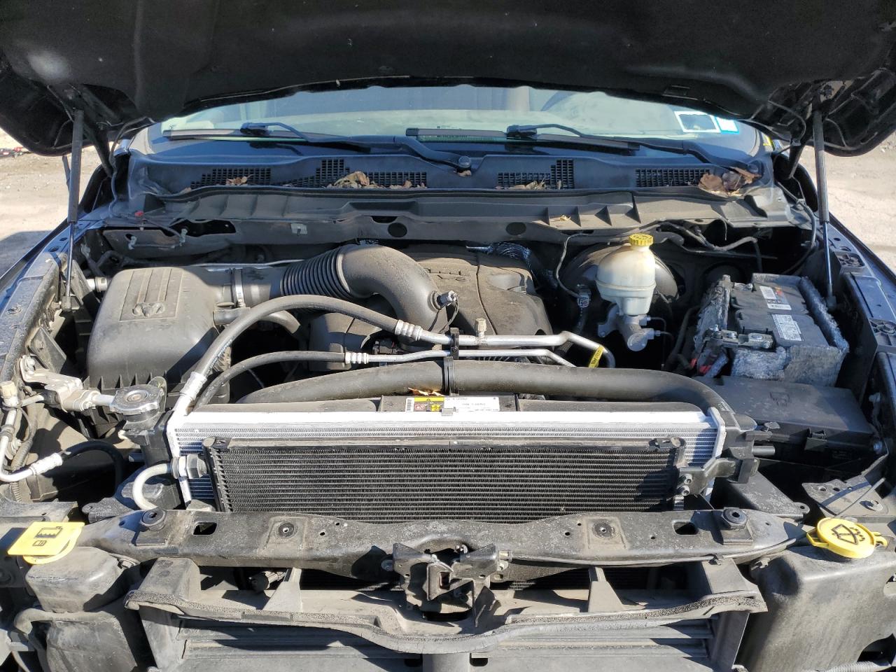 2014 RAM 1500 - Image 11