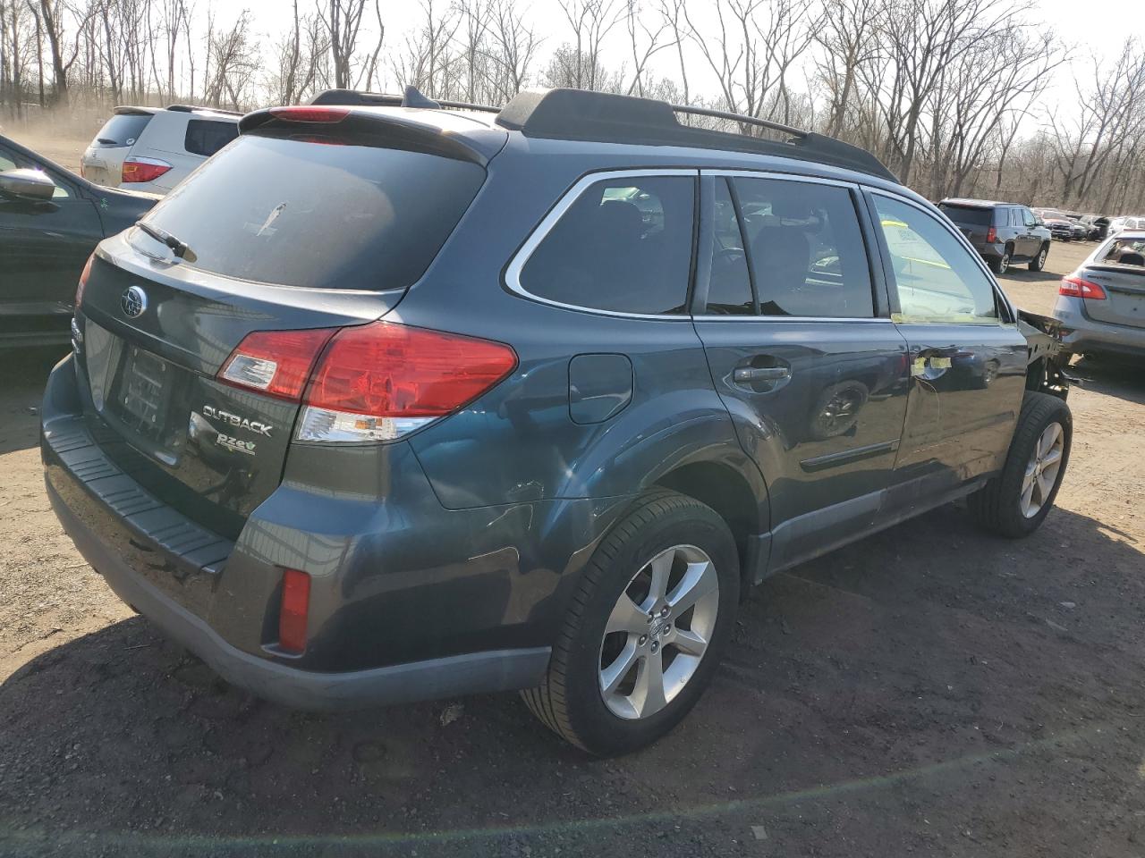 2013 Subaru Outback - Image 3