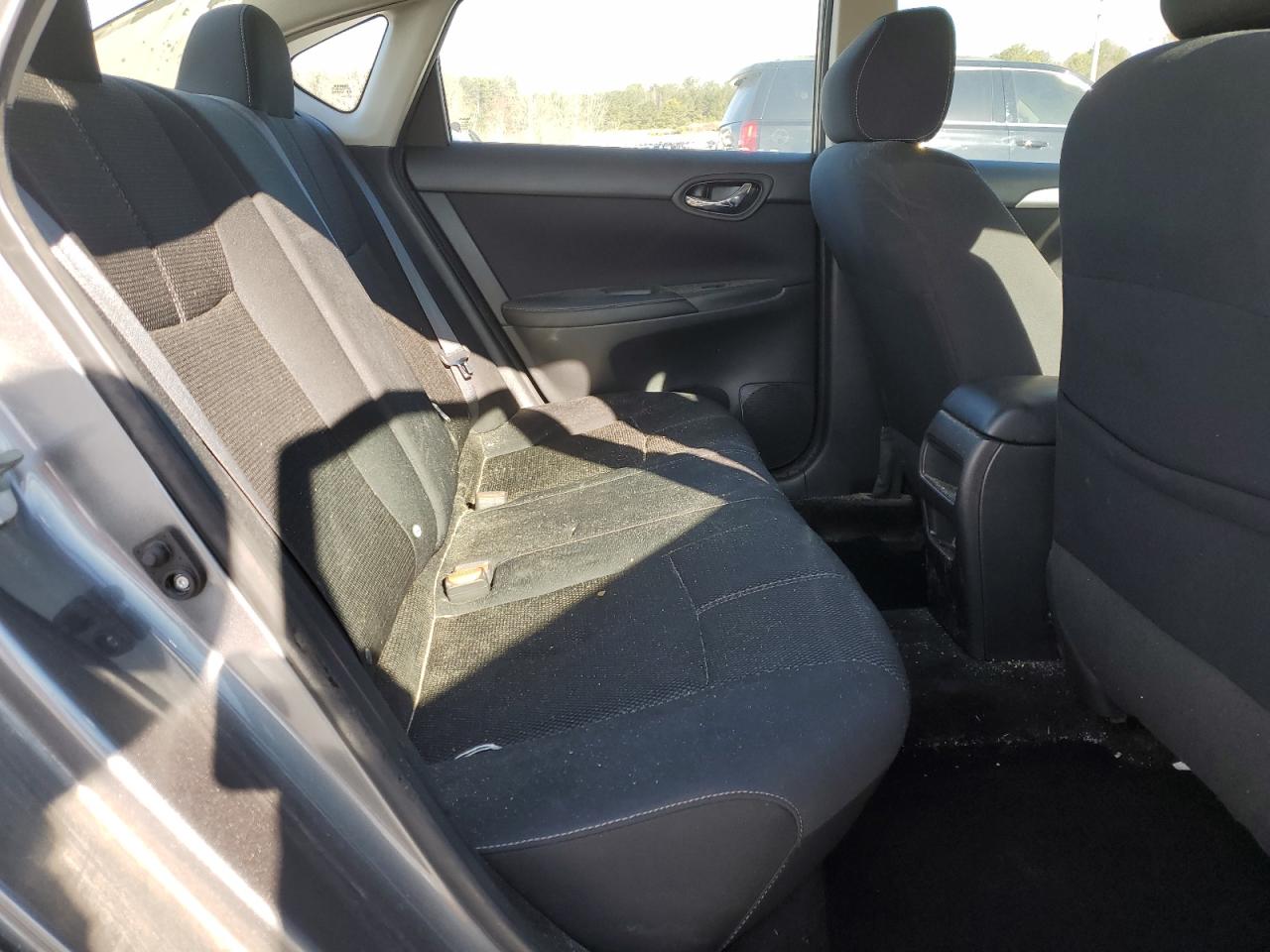 2016 Nissan Sentra - Image 10