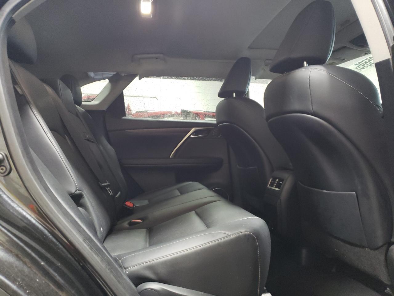 2020 Lexus RX - Image 11