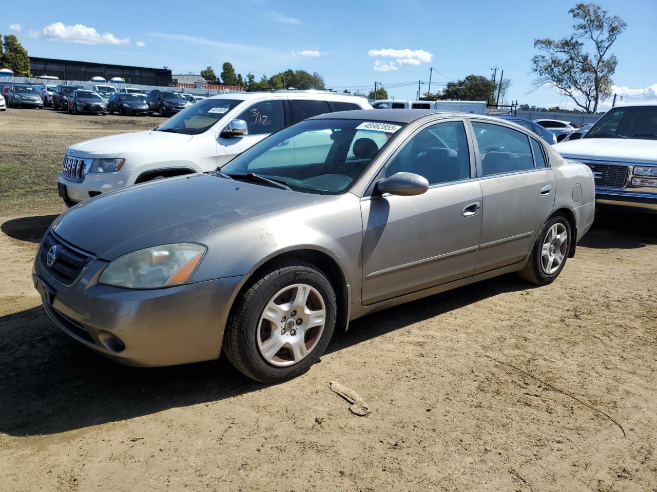 2004 Nissan Altima Base