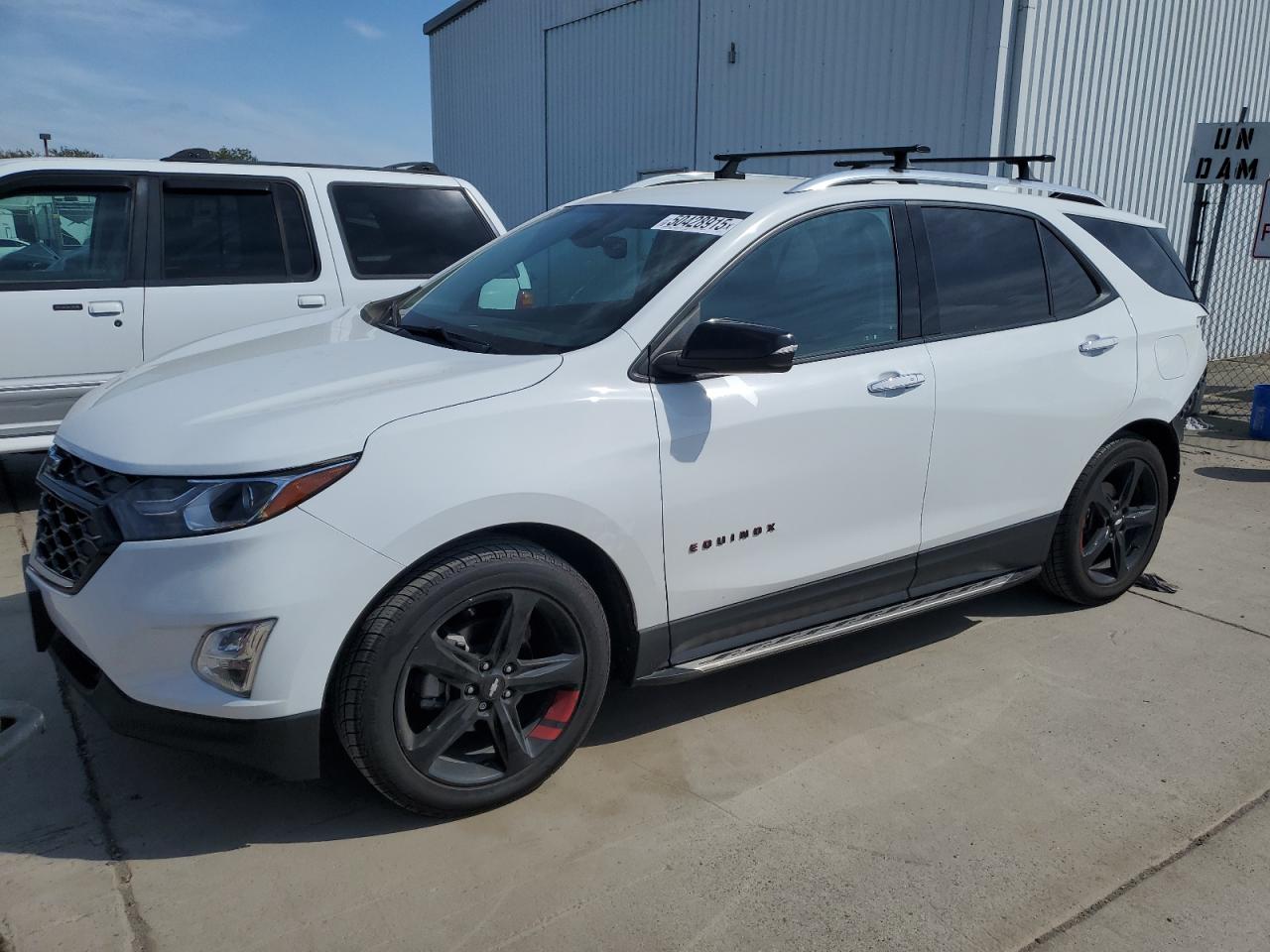 Sacramento, CA에서 판매 중인 2021 Chevrolet Equinox Premier - Rear End
