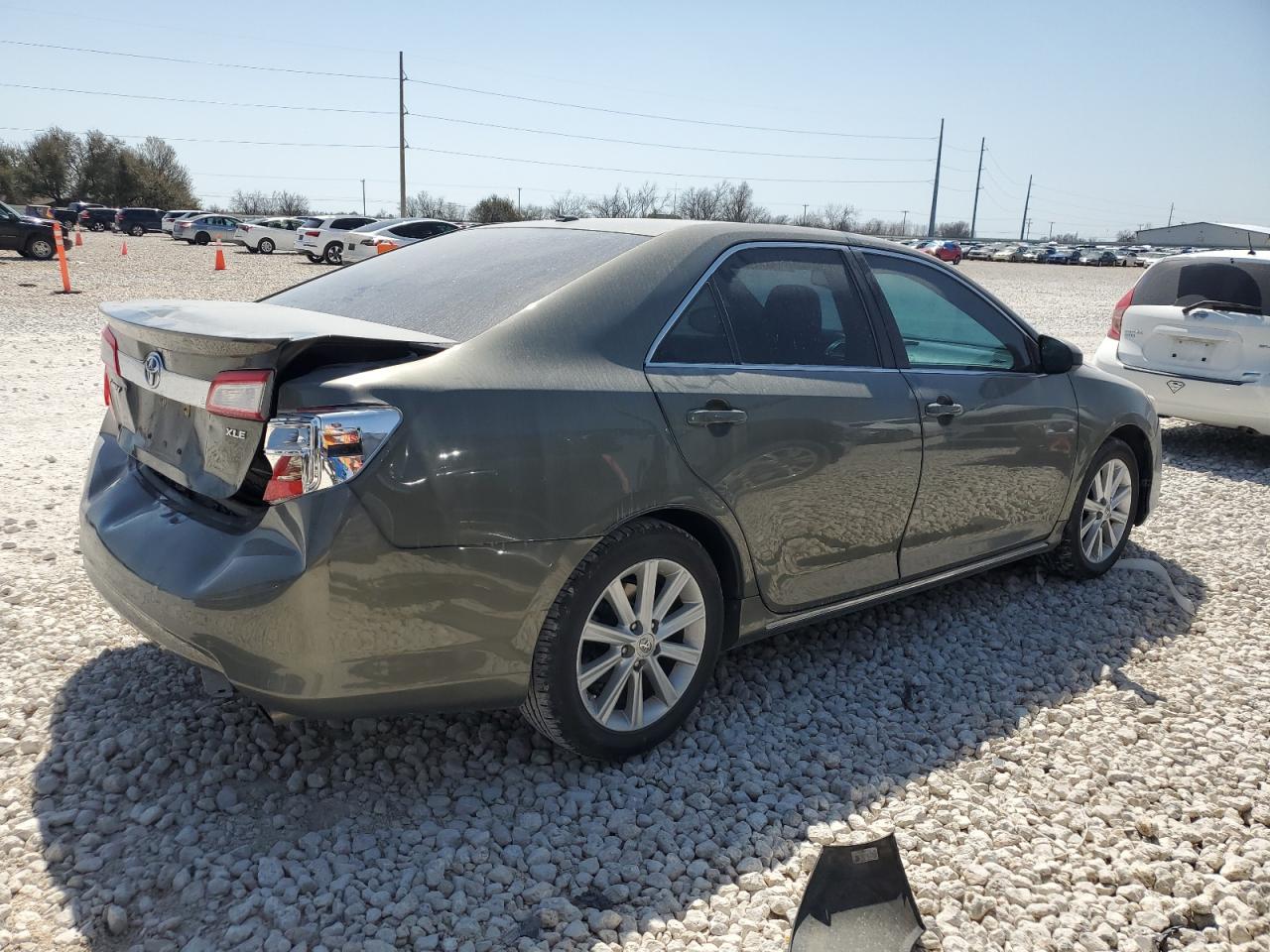 2012 Toyota Camry - Image 3