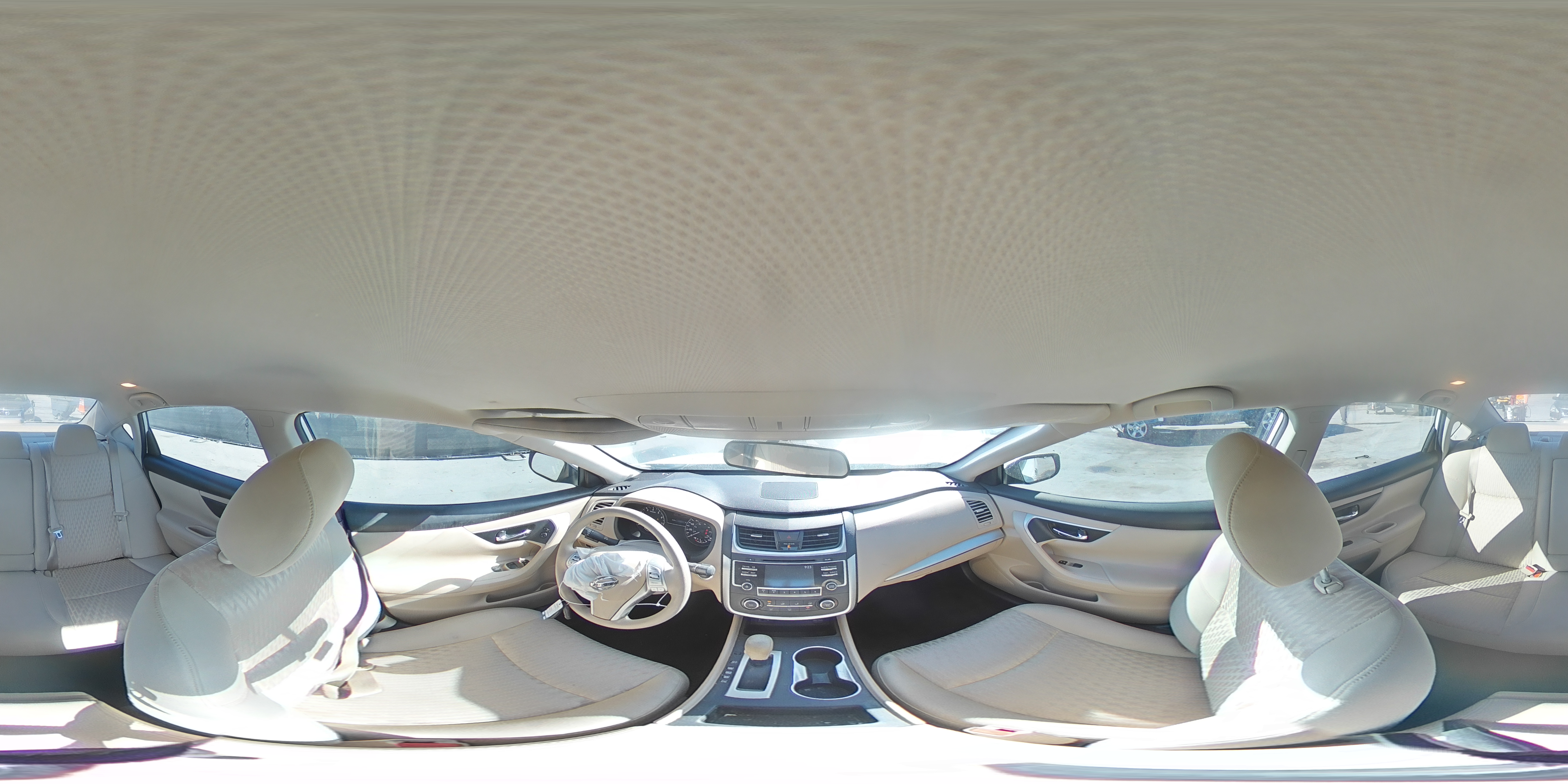 2016 Nissan Altima - Image 14