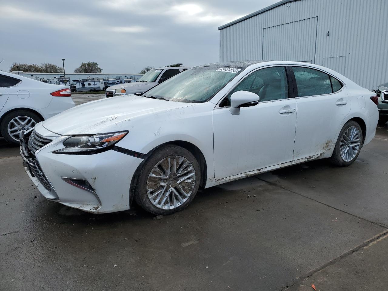 2017 Lexus ES - Image 1