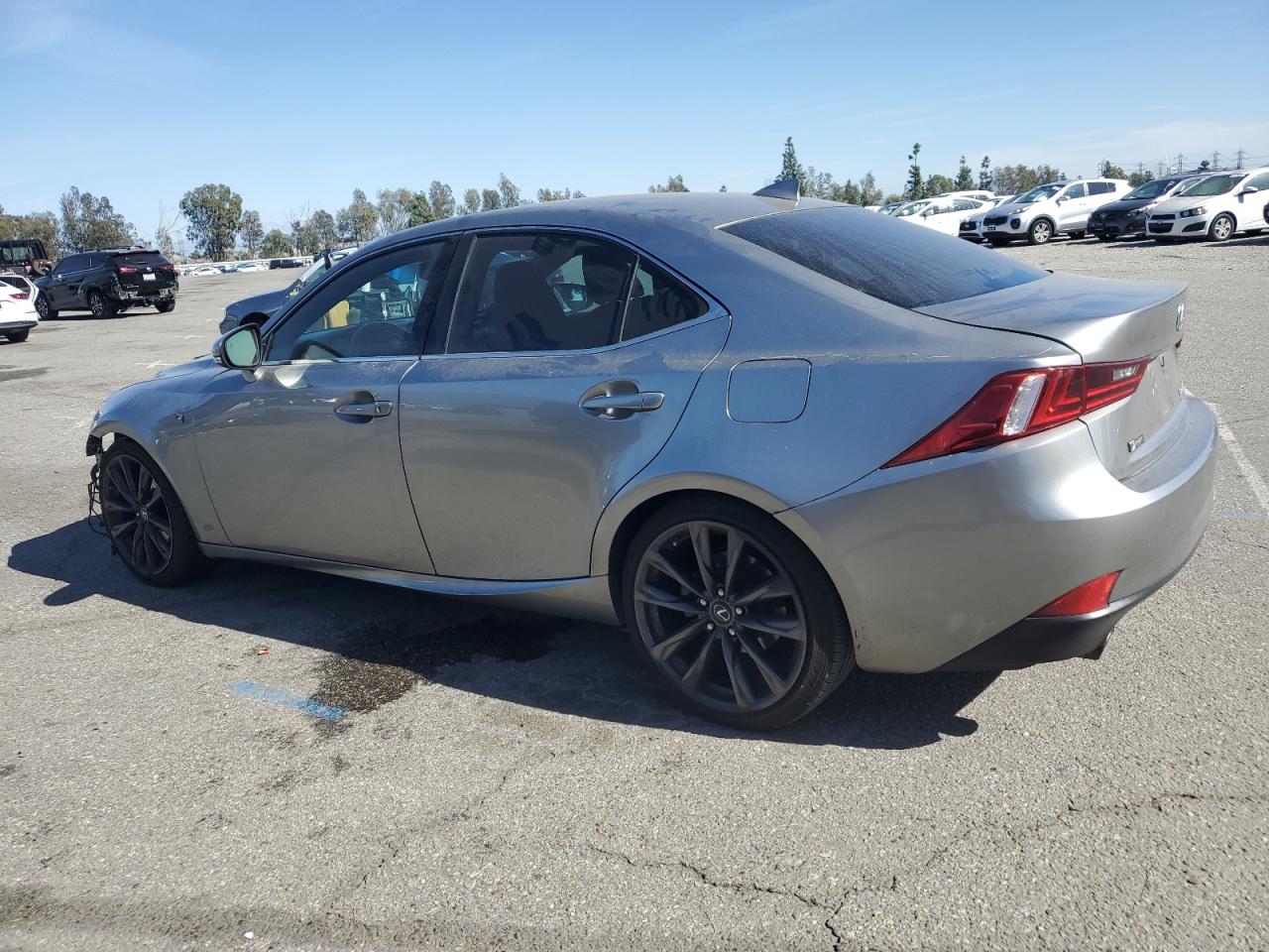2015 Lexus IS - Image 2