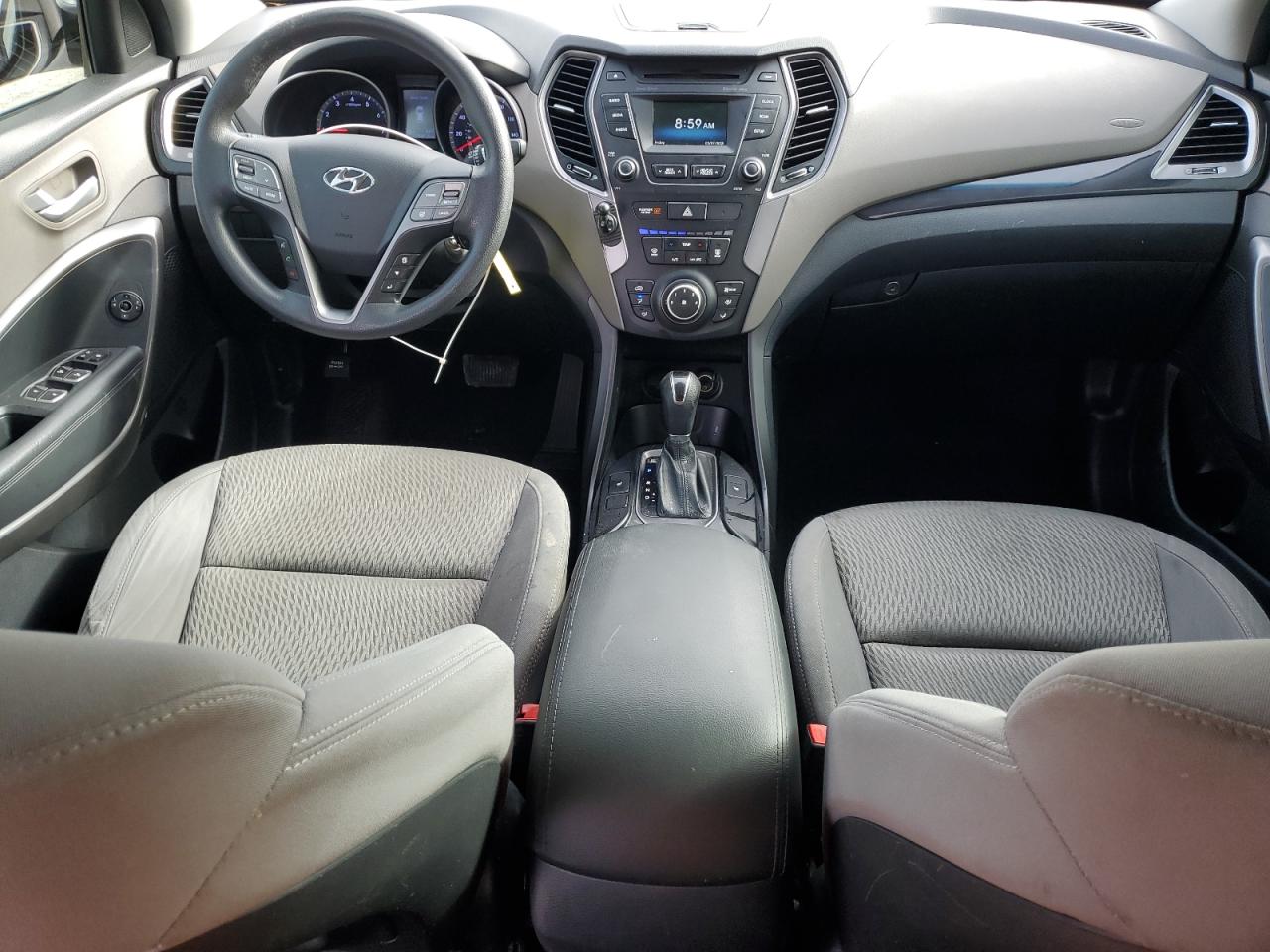 2015 Hyundai Santa Fe - Image 8