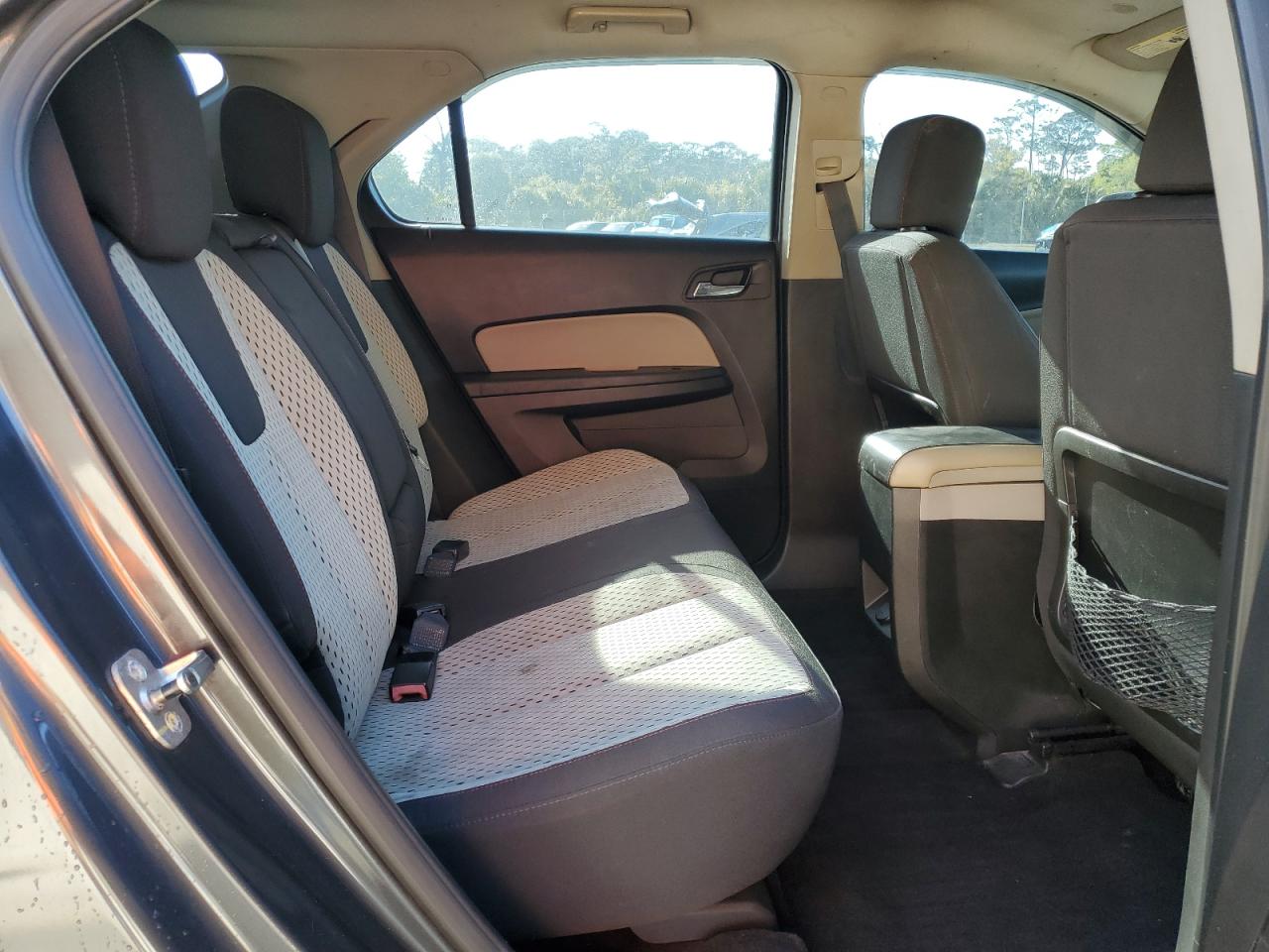 2011 Chevrolet Equinox - Image 11