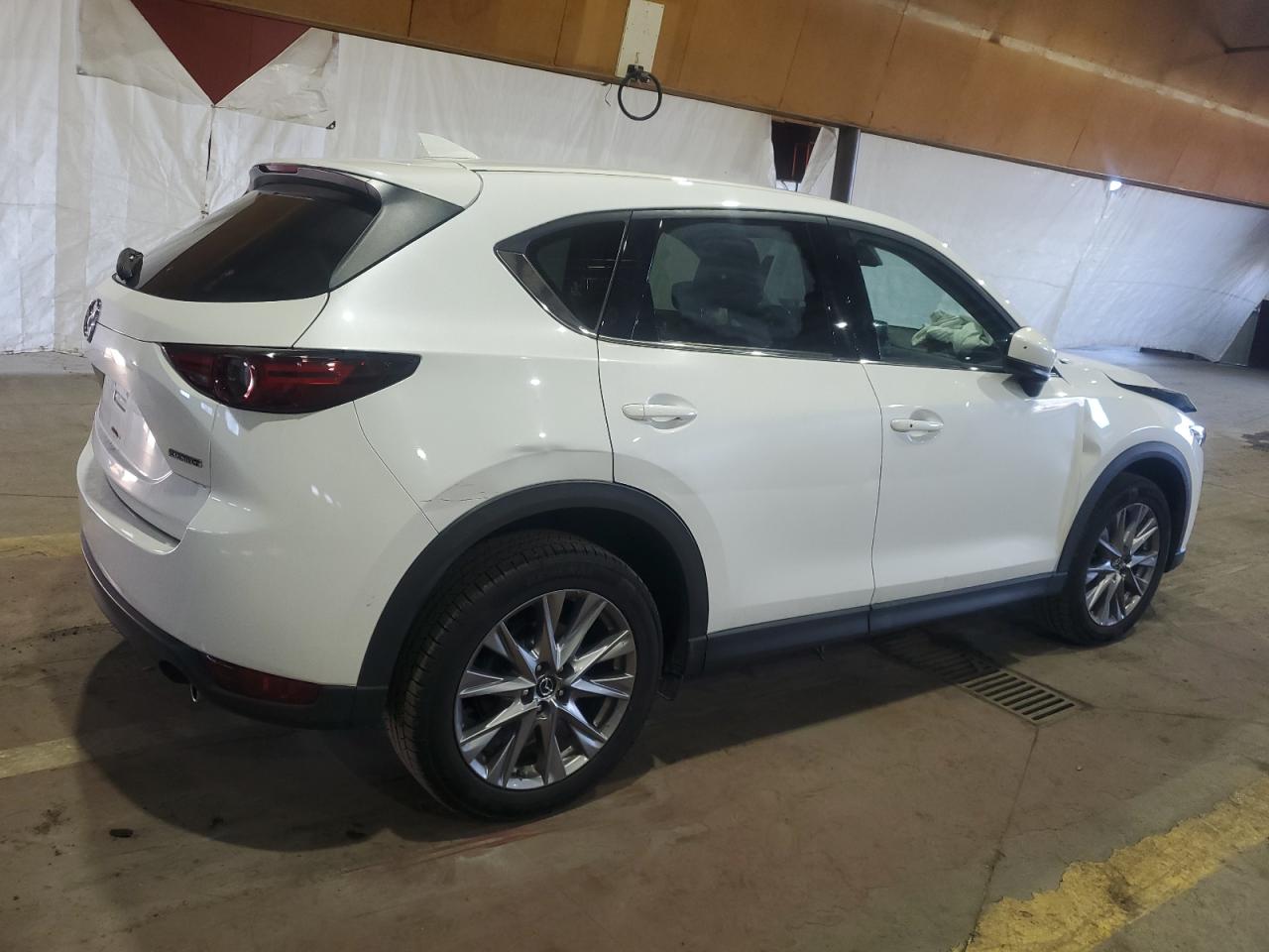 2020 Mazda CX-5 - Image 3