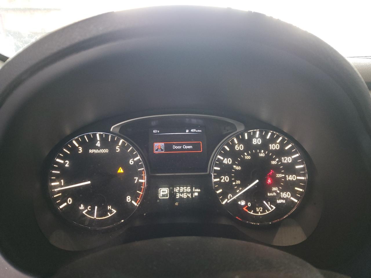2015 Nissan Altima - Image 9