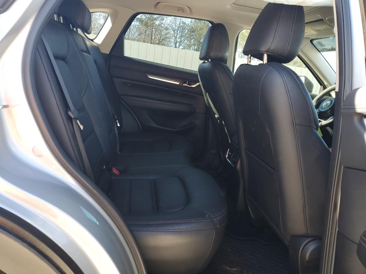 2017 Mazda CX-5 - Image 11