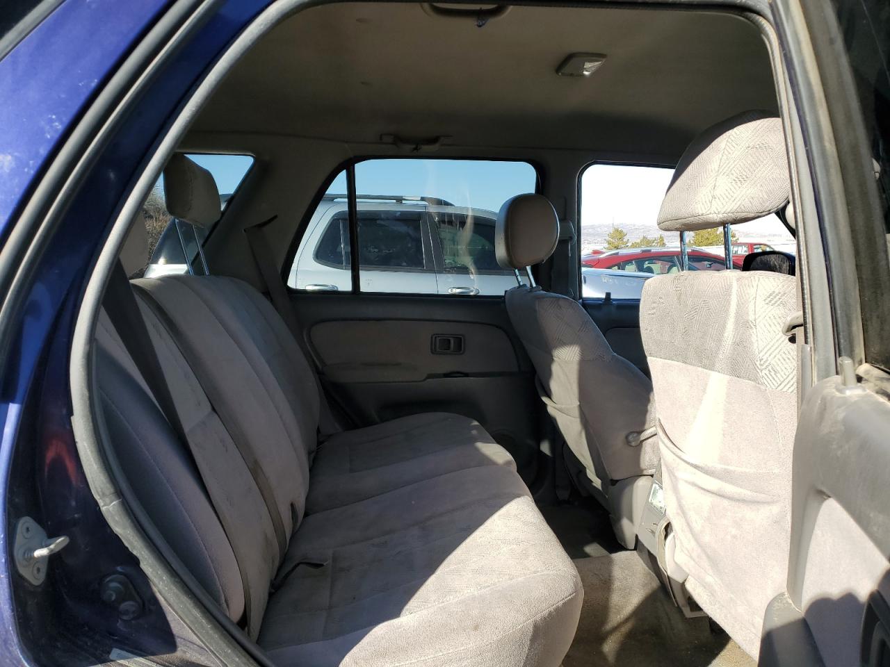 2002 Toyota 4Runner - Image 11