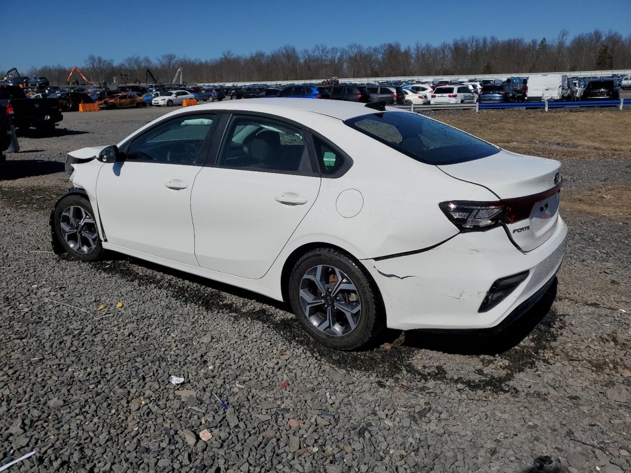 2019 Kia Forte - Image 2