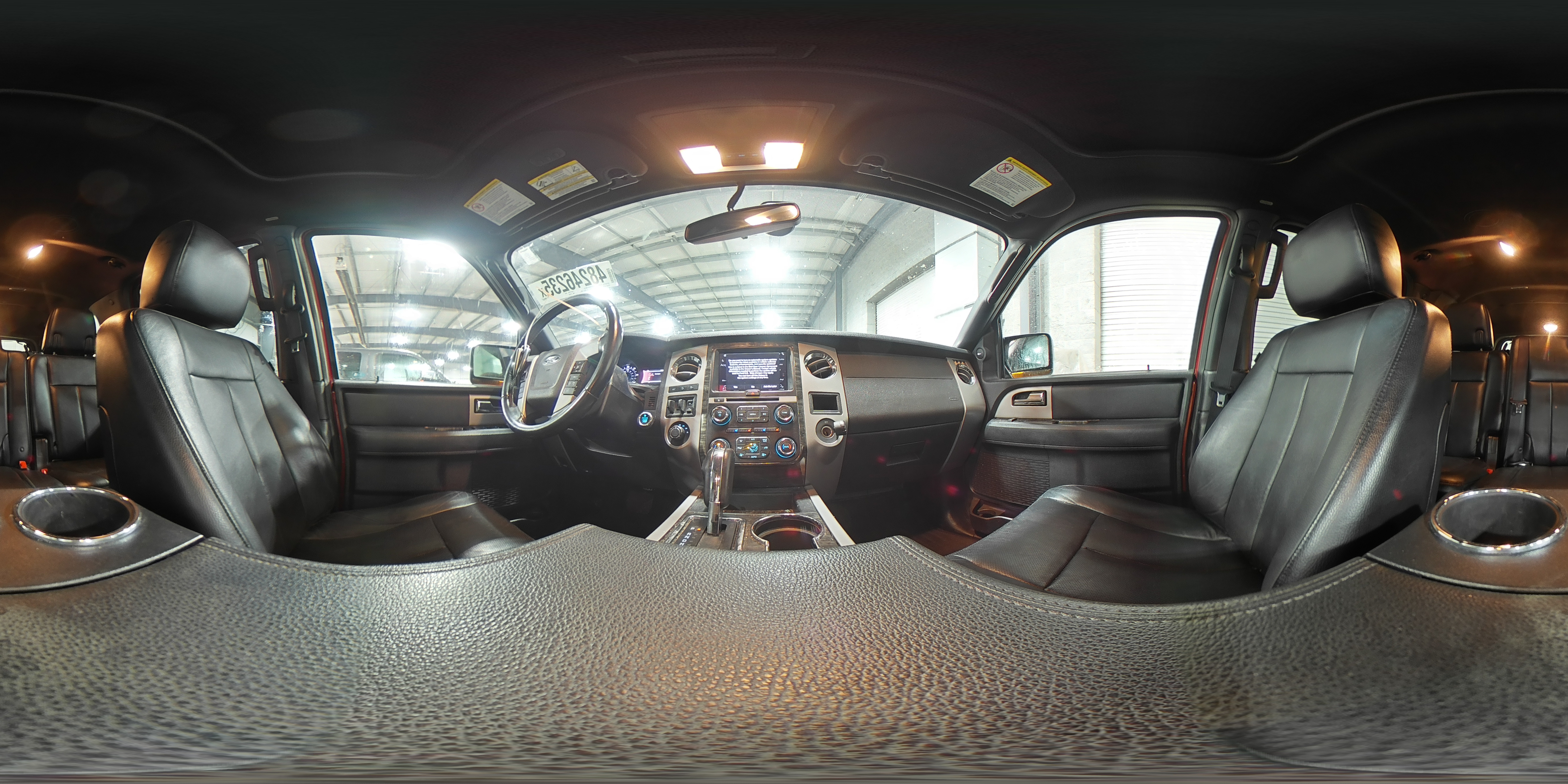 2017 Ford Expedition - Image 15