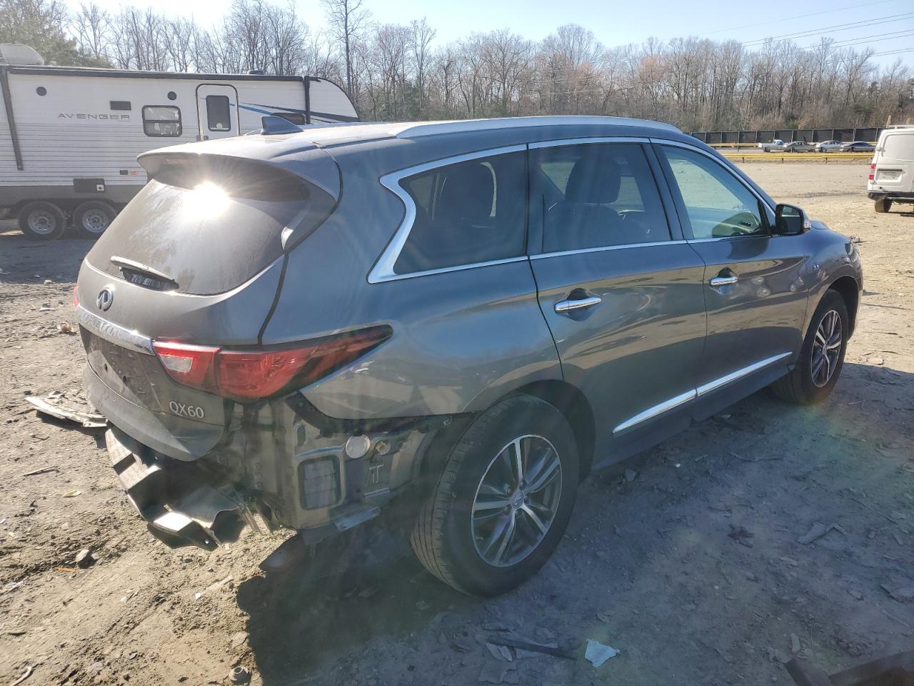 2016 Infiniti QX60 - Image 3
