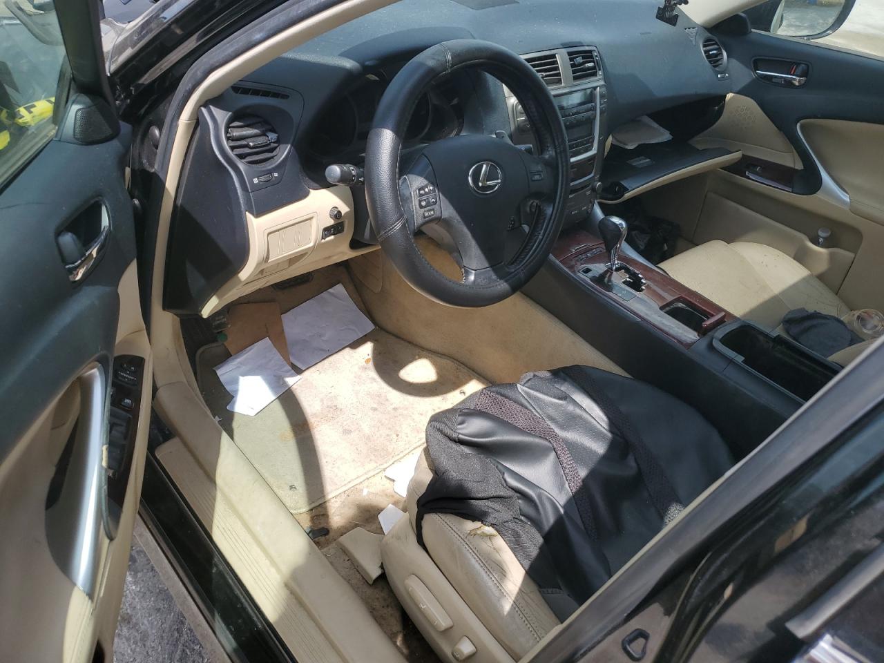 2006 Lexus IS - Image 8