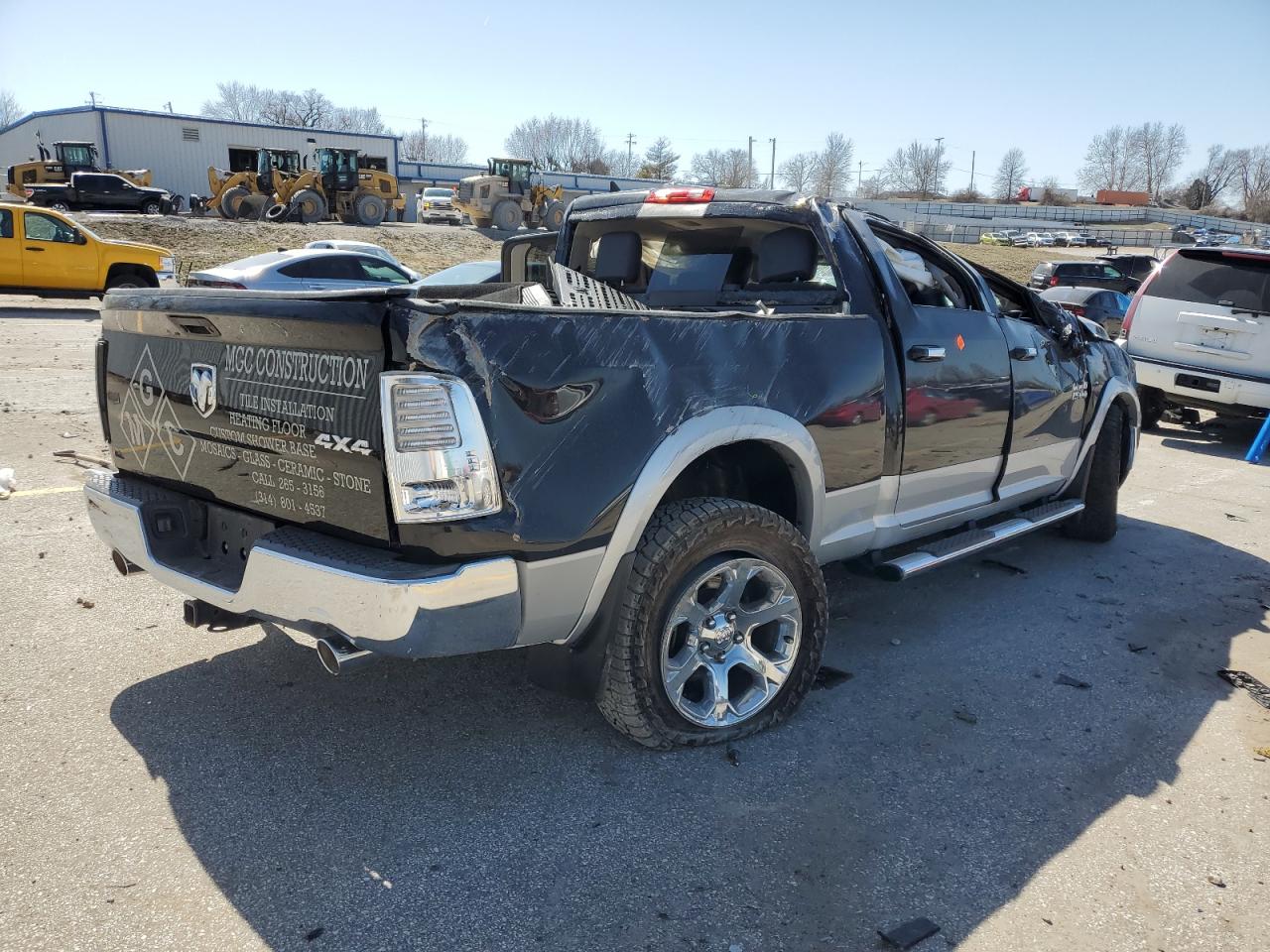 2015 RAM 1500 - Image 3