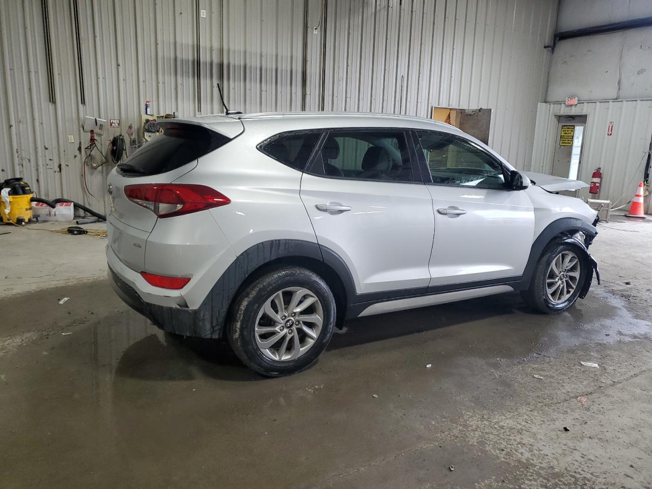 2017 Hyundai Tucson - Image 3
