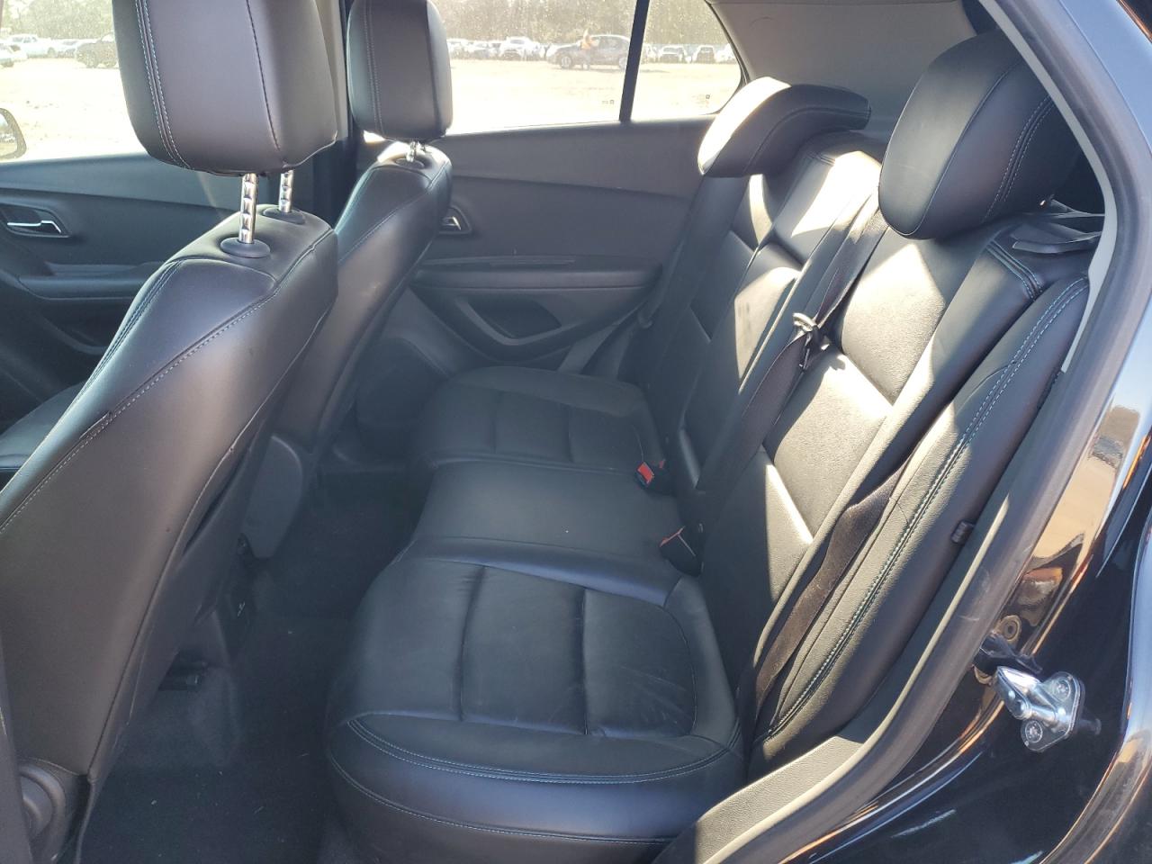 2015 Chevrolet Trax - Image 11