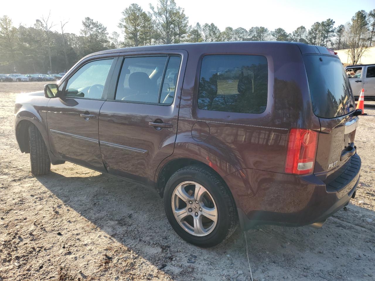 2015 Honda Pilot - Image 2