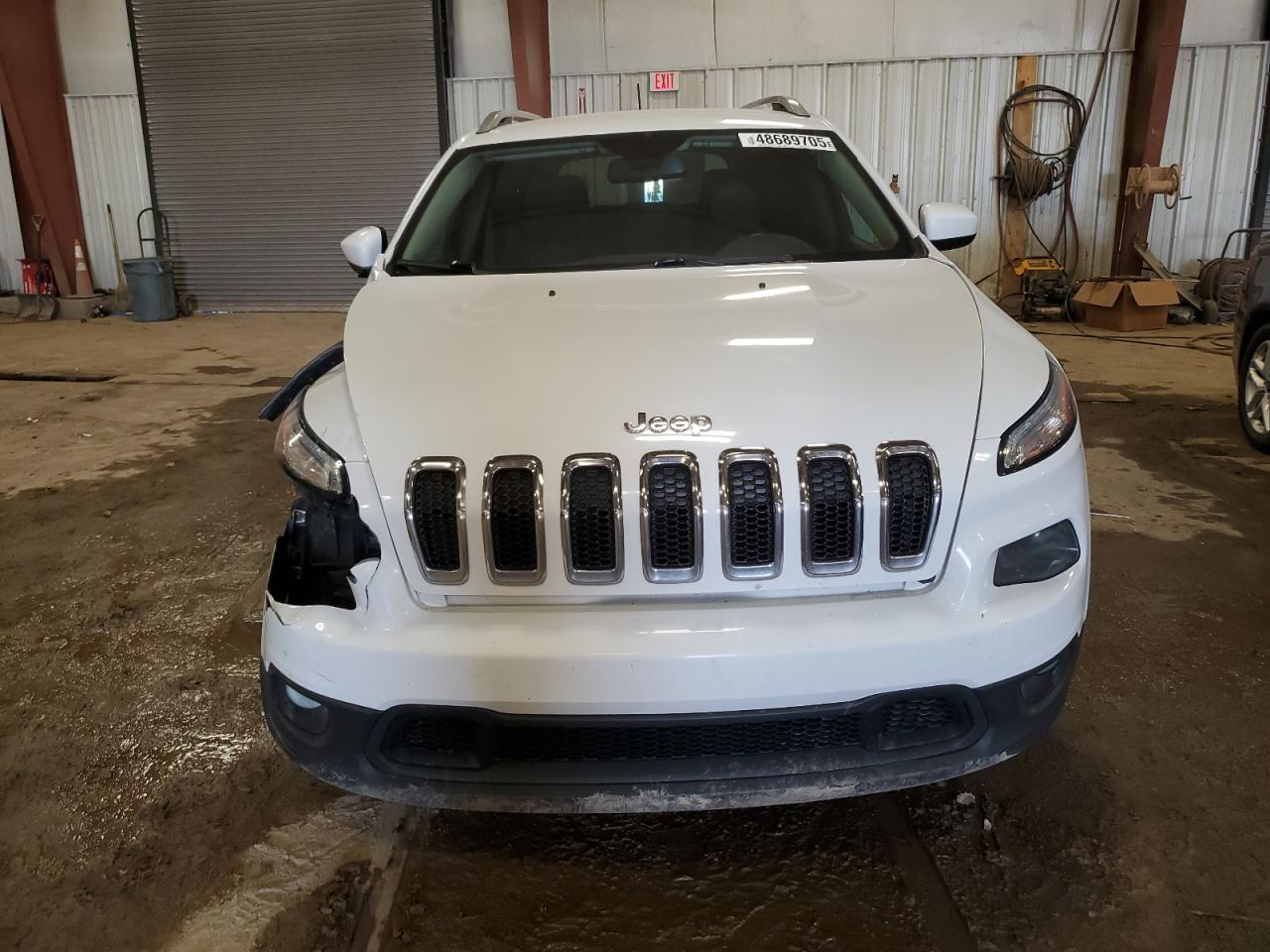 2017 Jeep Grand Cherokee - Image 5