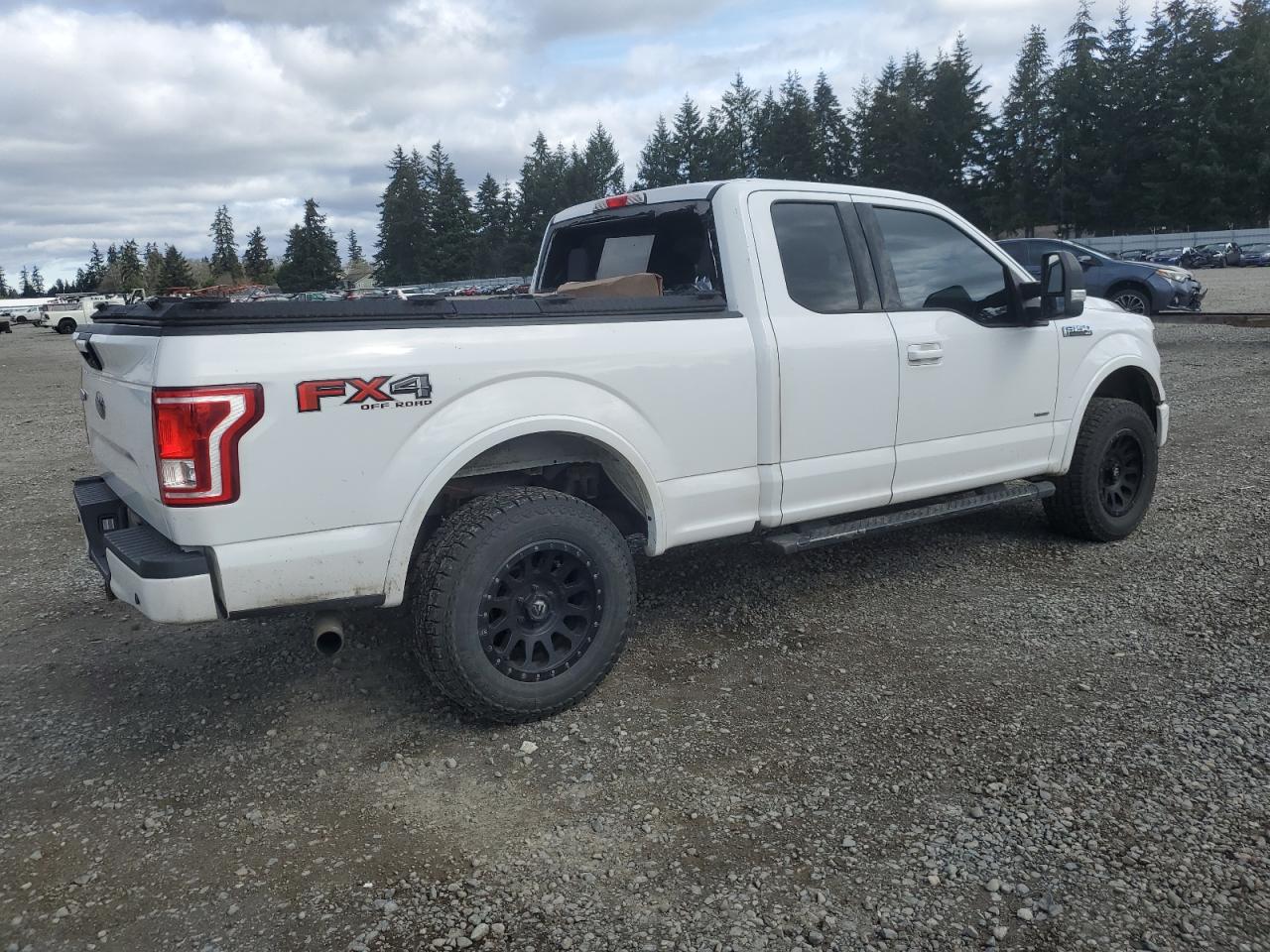 2015 Ford F-150 - Image 3