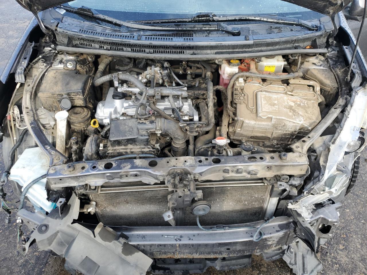 2016 Toyota Prius - Image 14