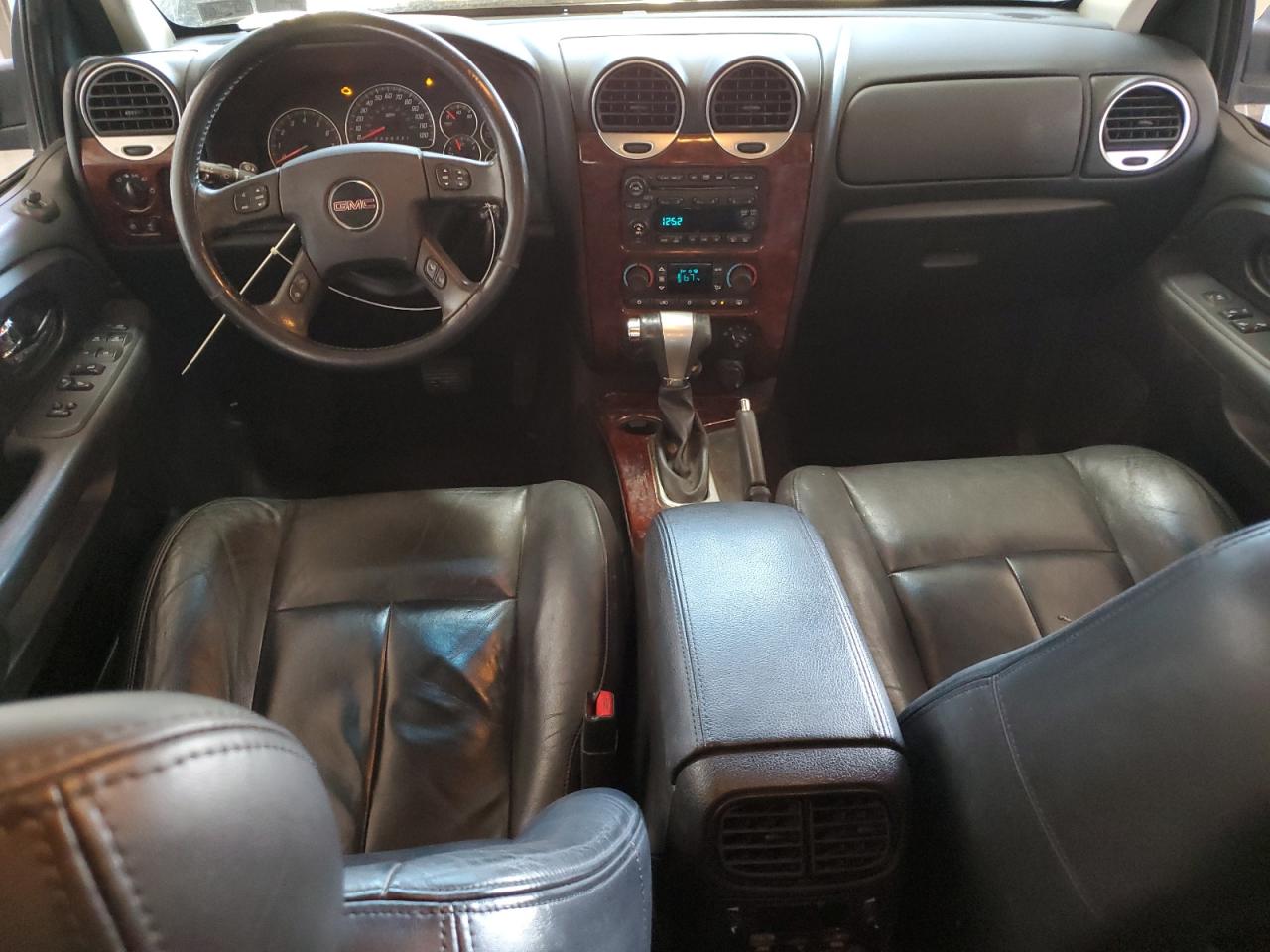 2007 GMC Envoy - Image 8