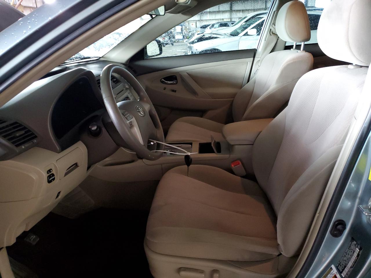 2011 Toyota Camry - Image 7