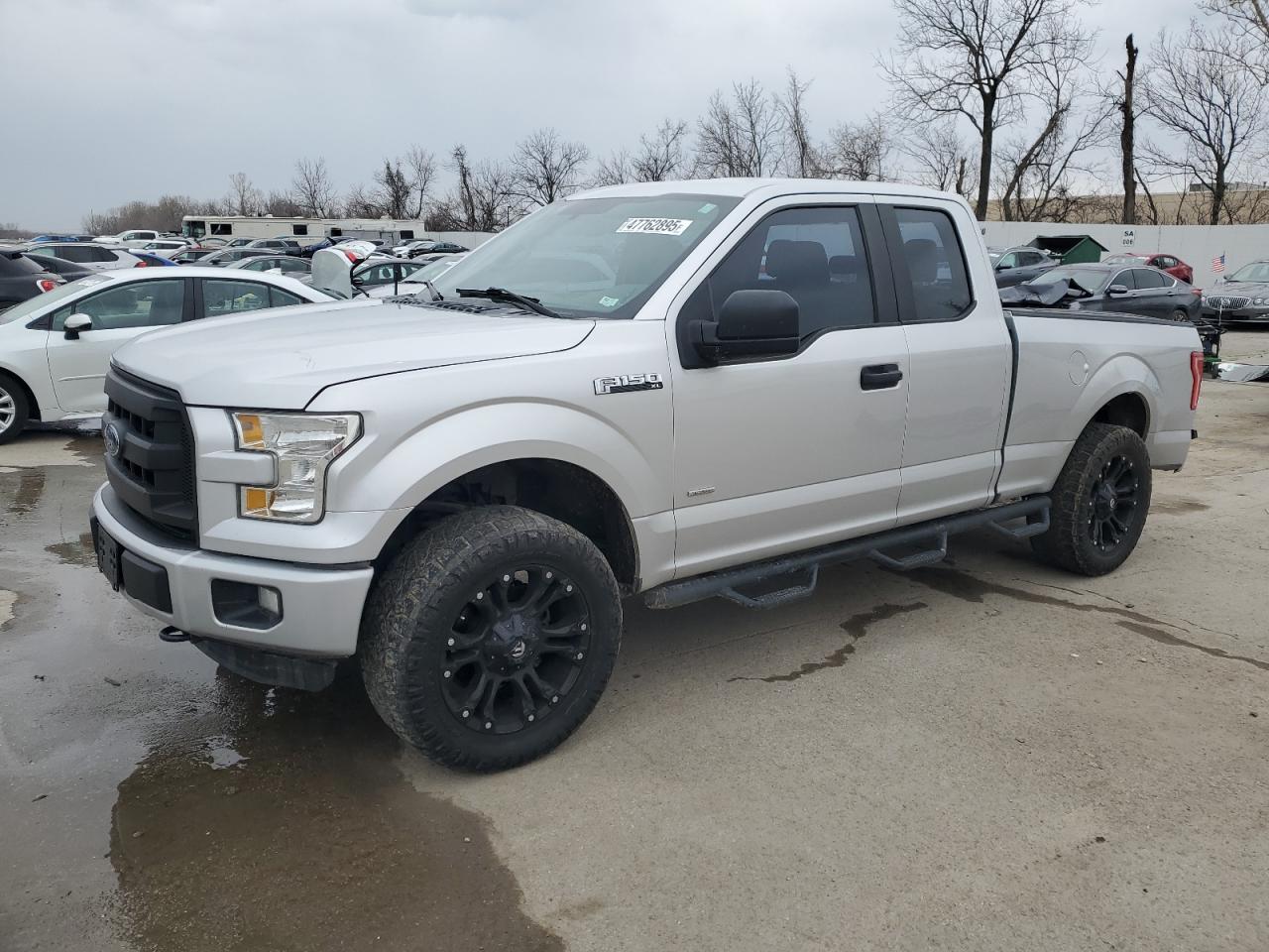 2015 Ford F150 Super Cab for Sale in Bridgeton, MO - Rear End