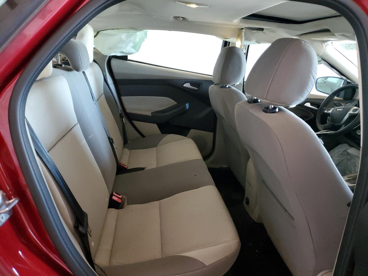 2014 Ford Focus - Image 10