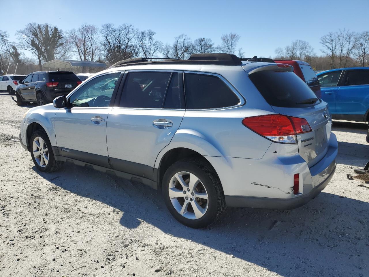 2013 Subaru Outback - Image 2