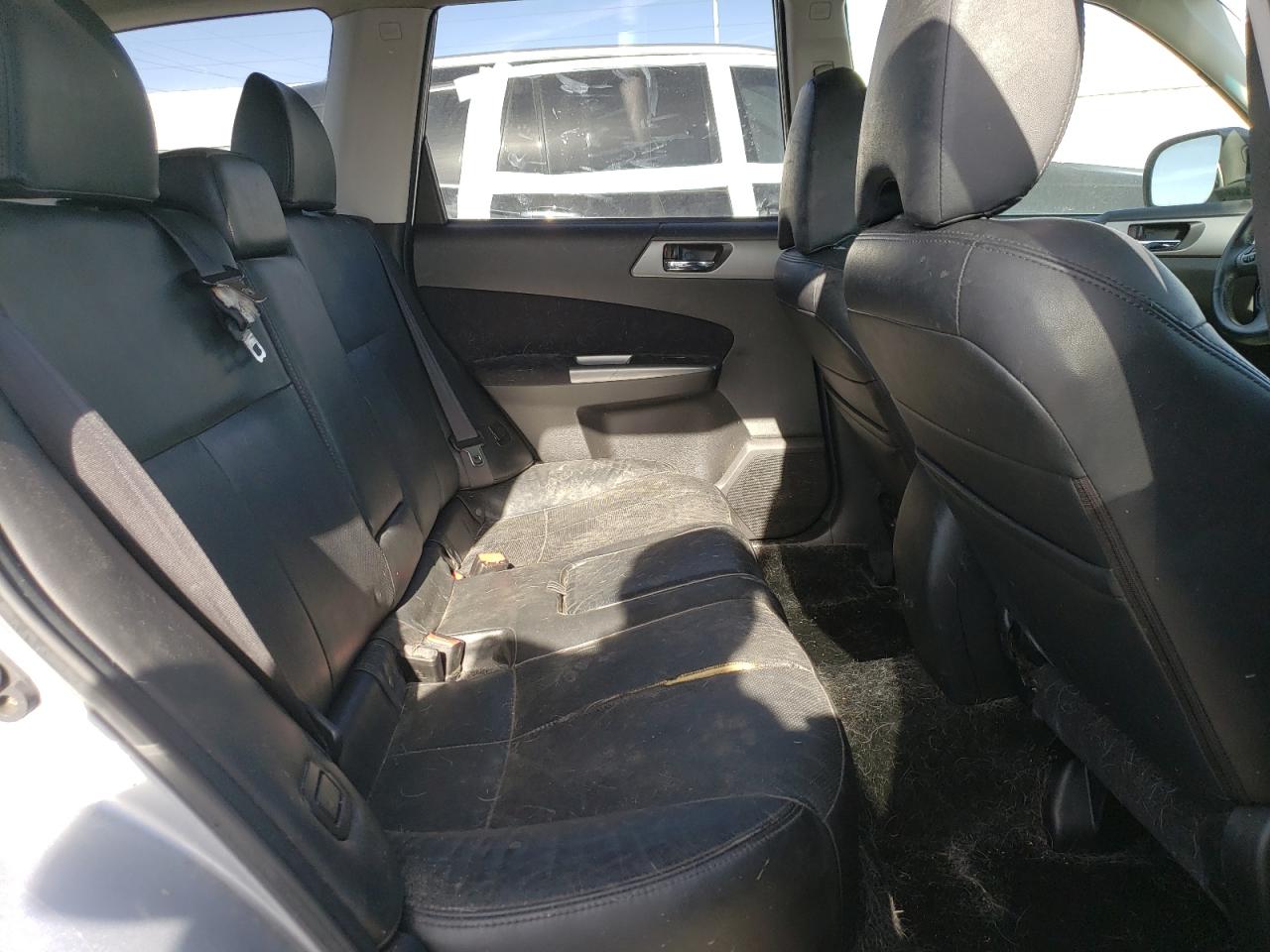 2013 Subaru Forester - Image 11