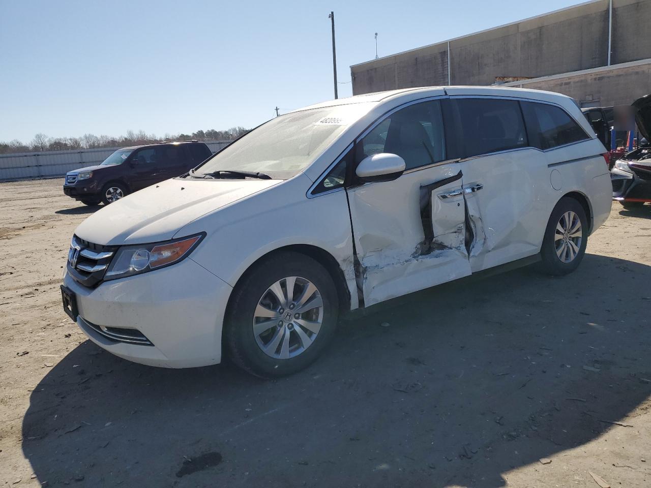 2016 Honda Odyssey - Image 1