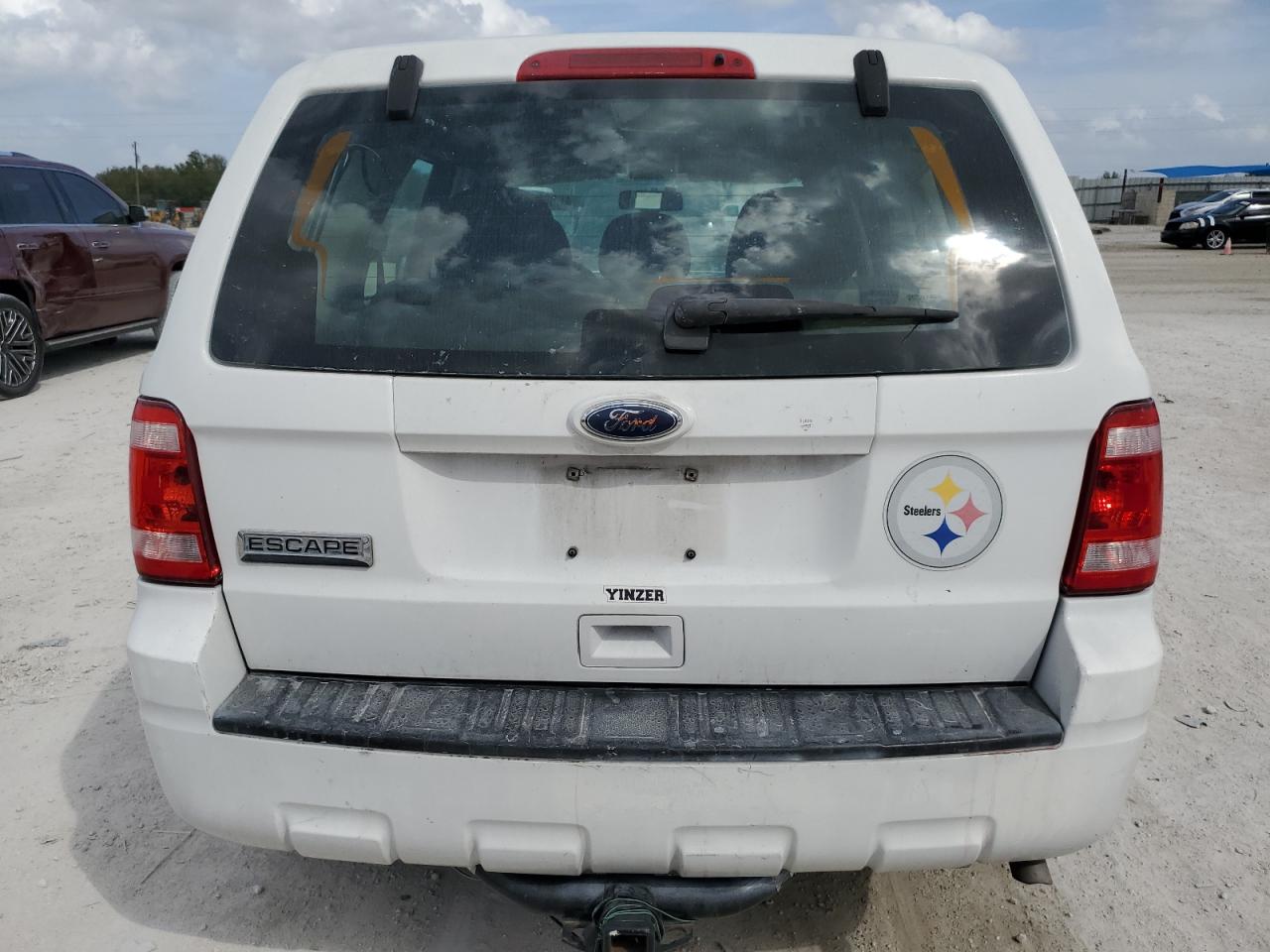 2010 Ford Escape - Image 6