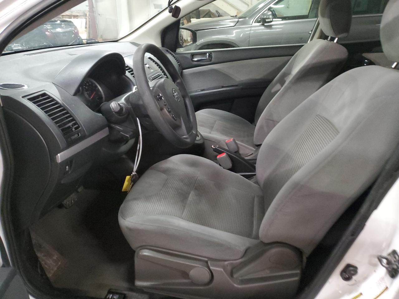 2012 Nissan Sentra - Image 7