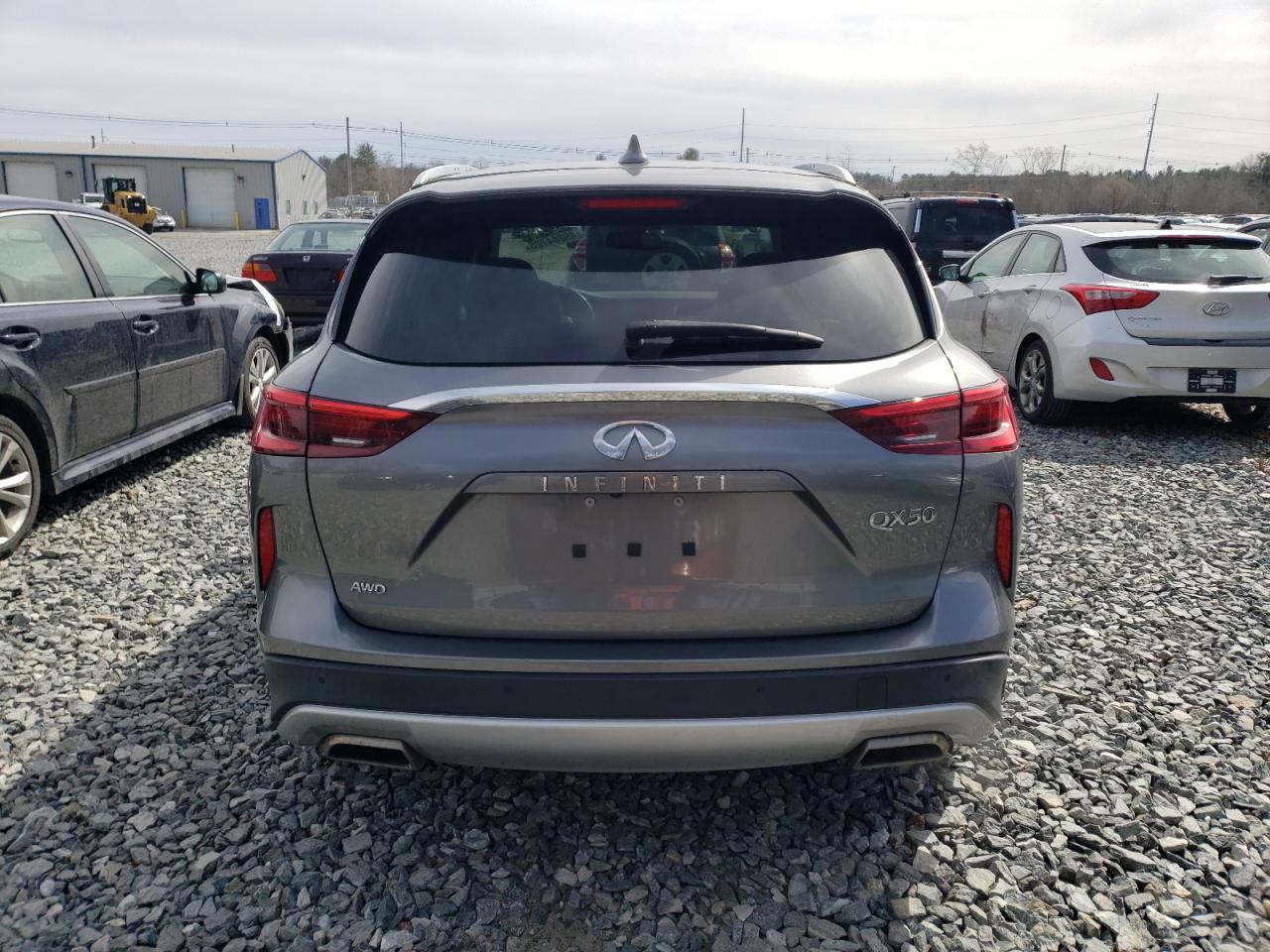 2020 Infiniti QX50 - Image 6