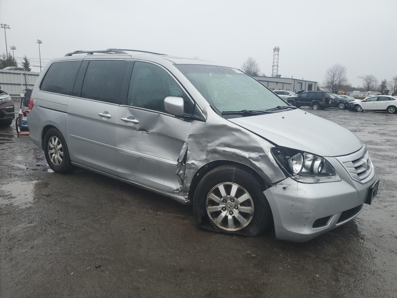 2010 Honda Odyssey - Image 4
