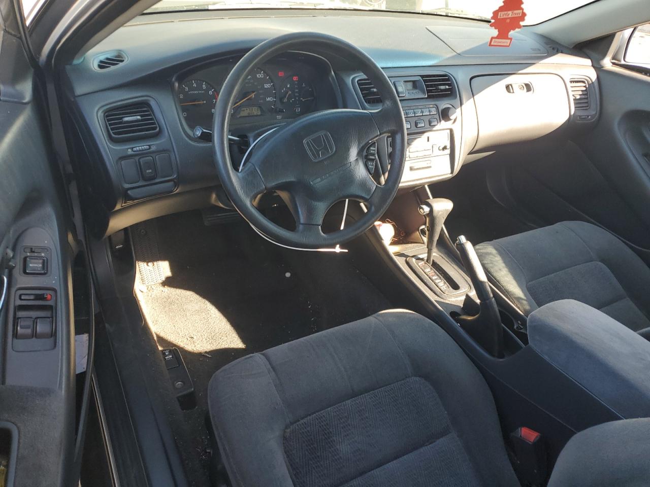 1998 Honda Accord - Image 8