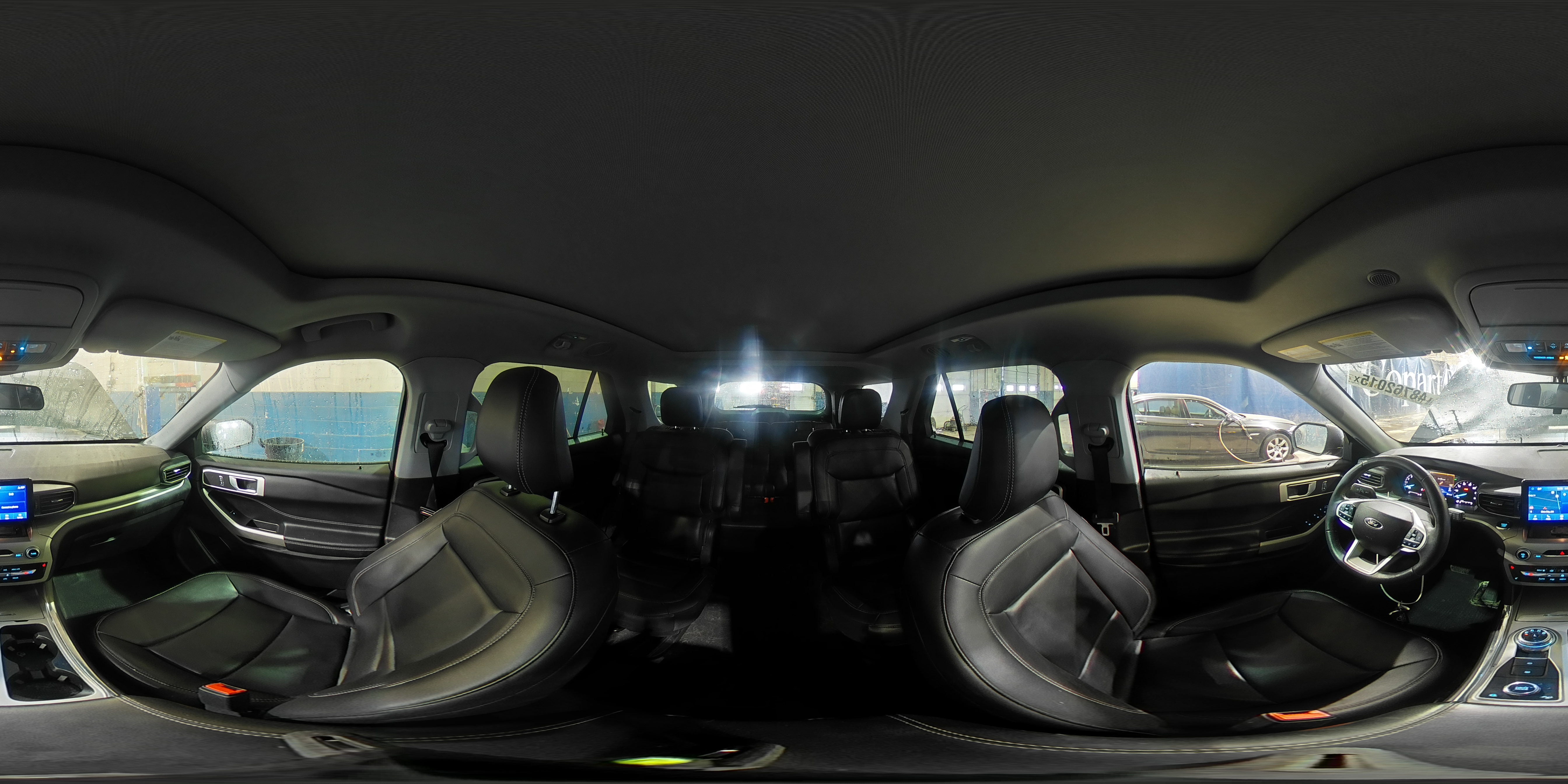 2022 Ford Explorer - Image 14
