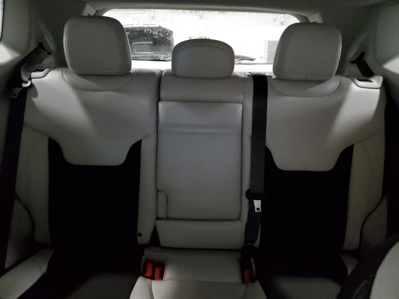 2018 Jeep Compass - Image 10