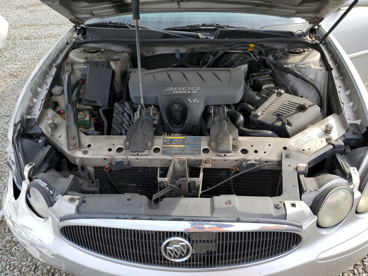 2005 Buick LaCrosse - Image 11
