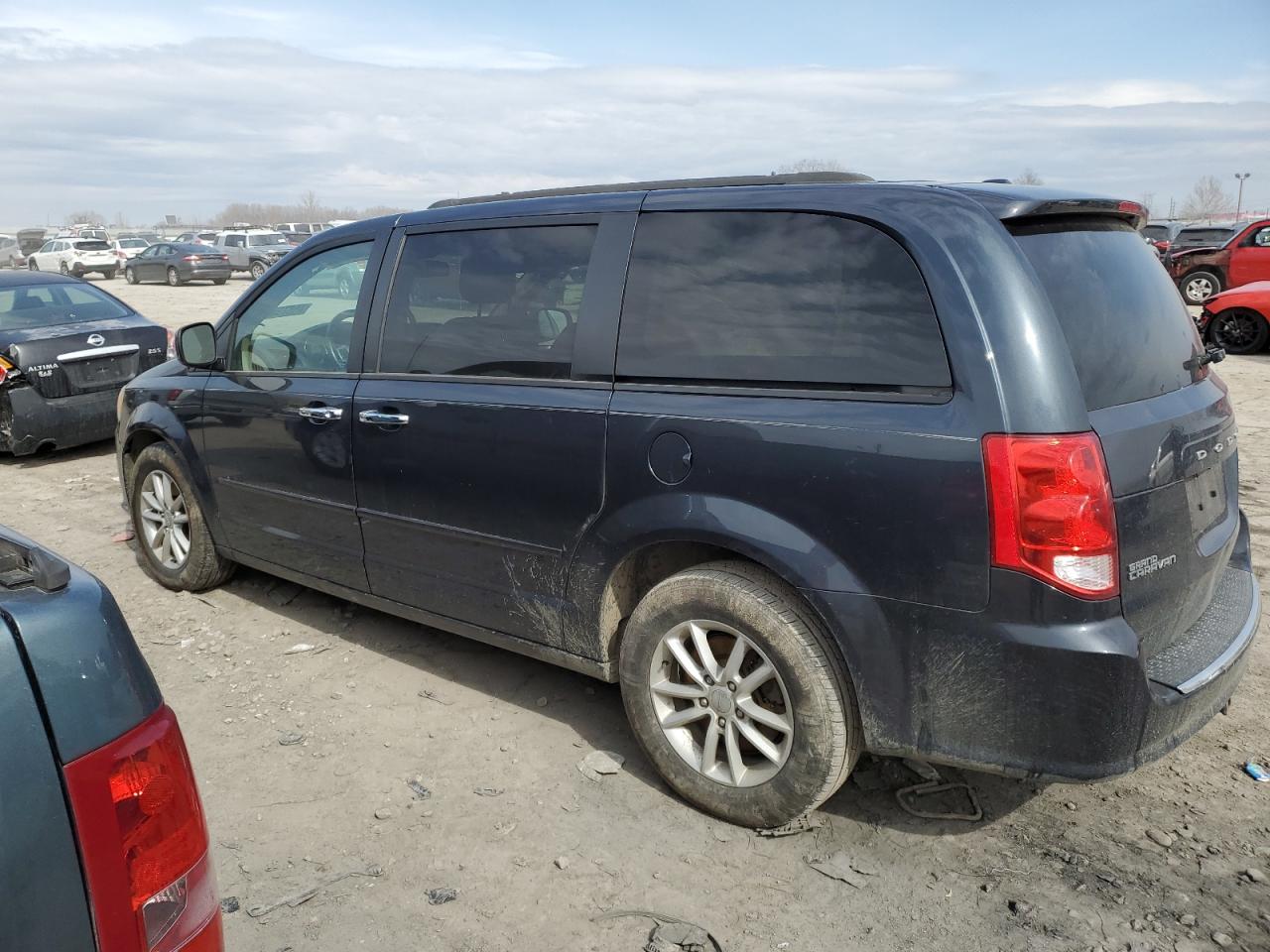 2014 Dodge Caravan - Image 2