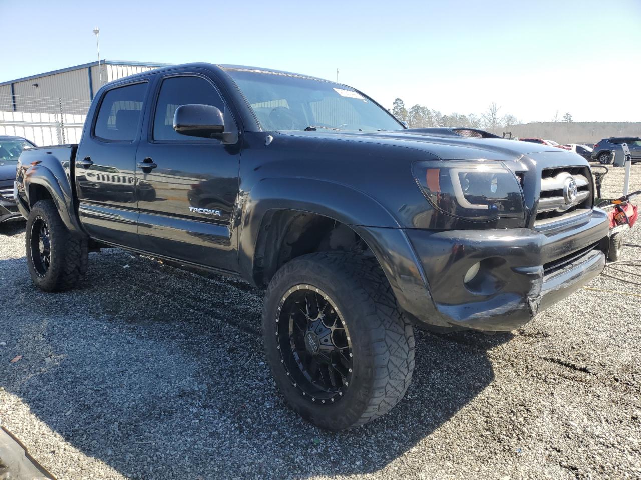 2009 Toyota Tacoma - Image 4