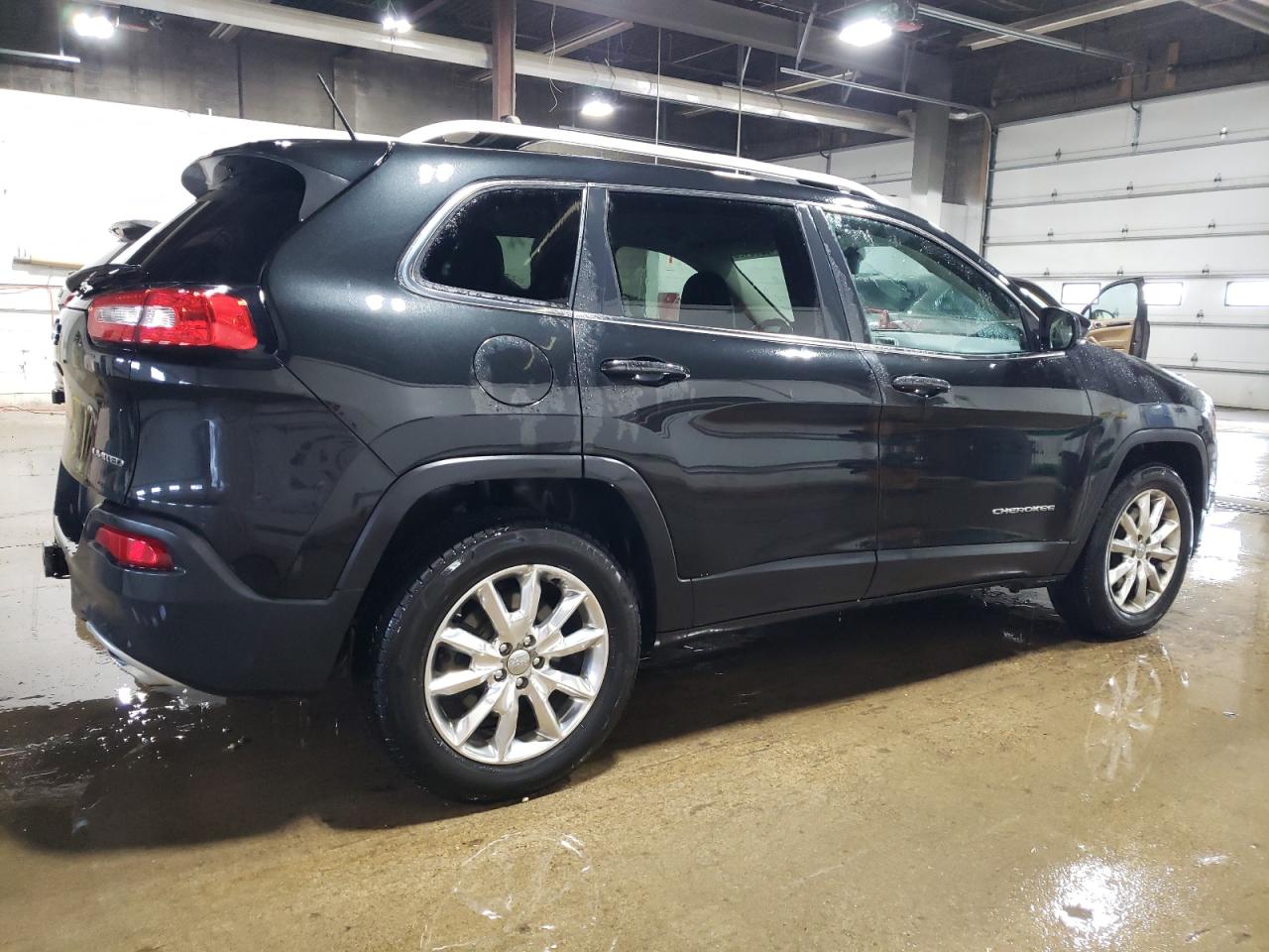 2015 Jeep Grand Cherokee - Image 3