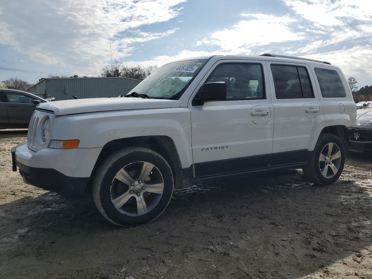 2017 Jeep Liberty (Patriot) - Image 1