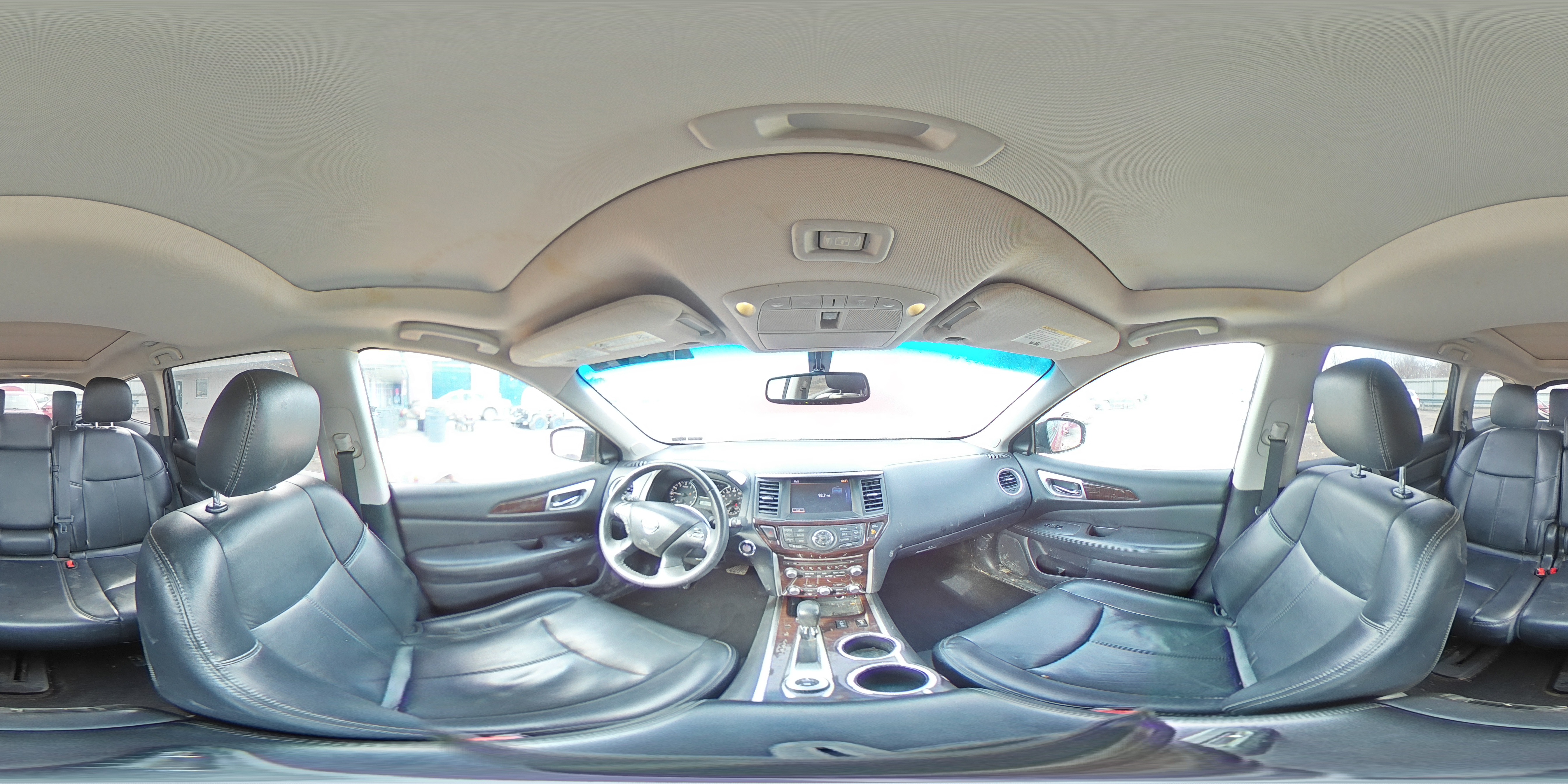 2015 Nissan Pathfinder - Image 15