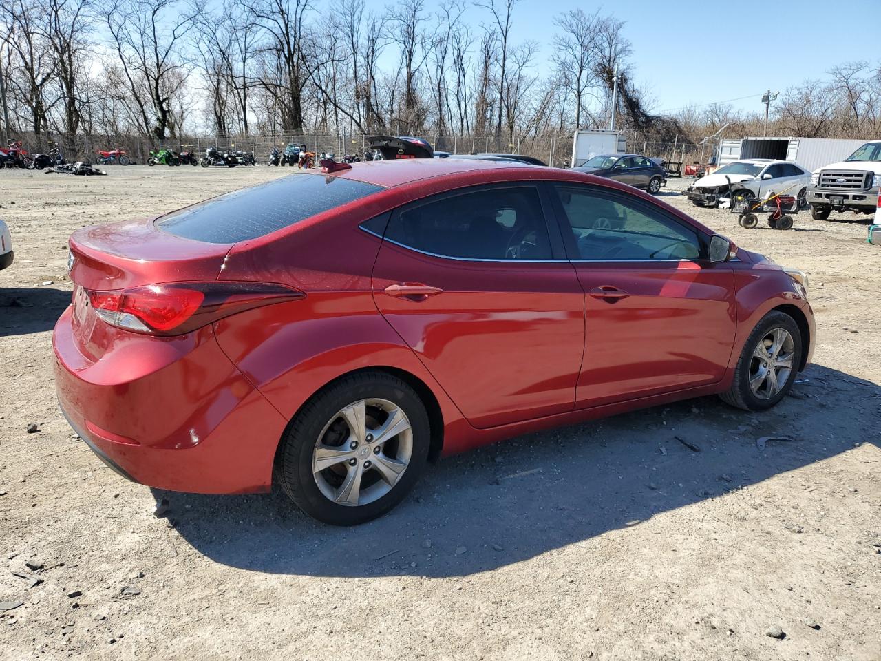2016 Hyundai Elantra - Image 3