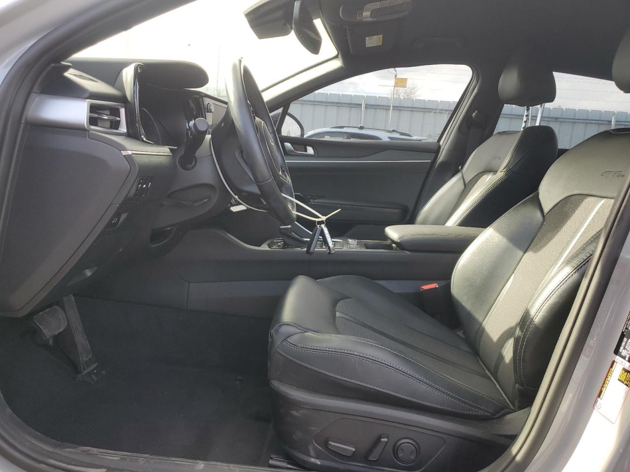 2023 Kia K5 - Image 7