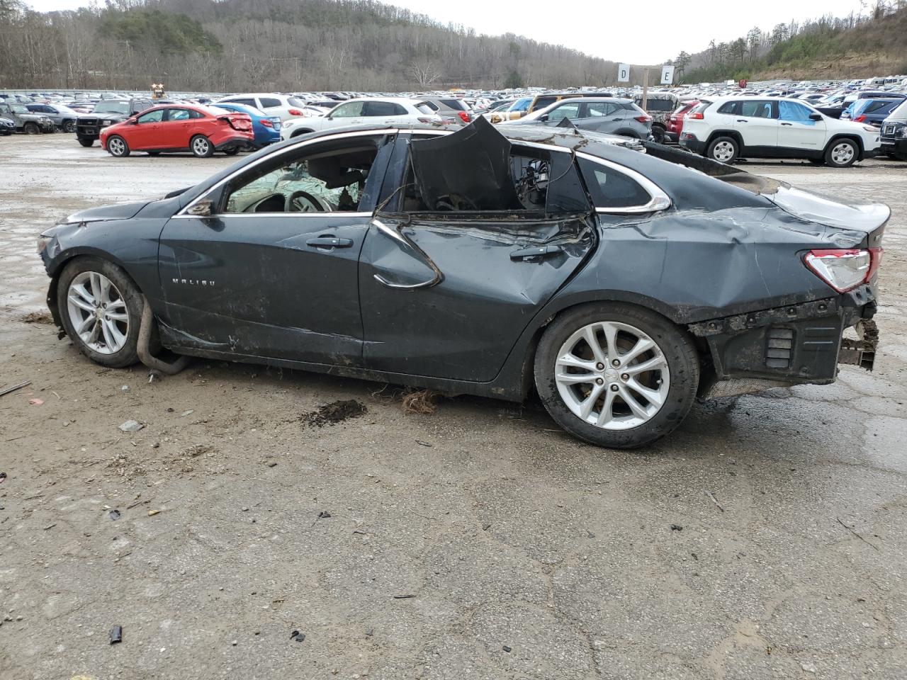 2017 Chevrolet Malibu - Image 2